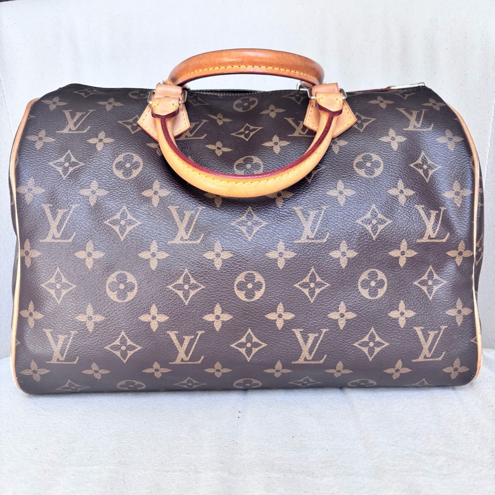 Authentic Louis Vuitton Speedy 30 Monogram